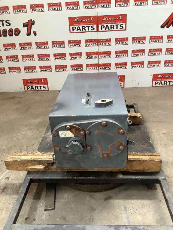 Réservoir de huile pour Komatsu PC228-3 Photo 2