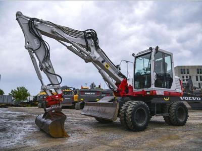Takeuchi TB175W Photo 1