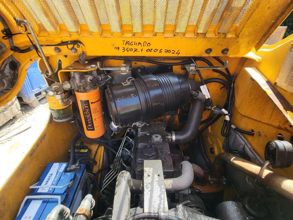 JCB 170 HF Photo 8