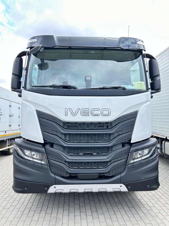 Iveco STRALIS AD350X40 YPS ON 8X32 Photo 11
