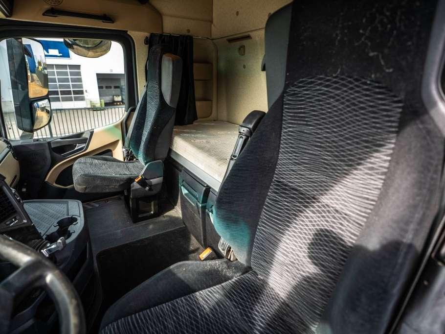 Mercedes-Benz ACTROS 1846 BLS +ADR Photo 15