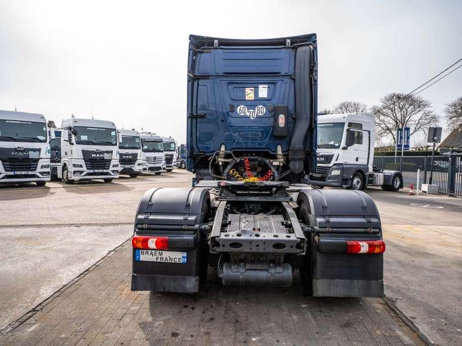 Mercedes-Benz ACTROS 1846 BLS +ADR Photo 6