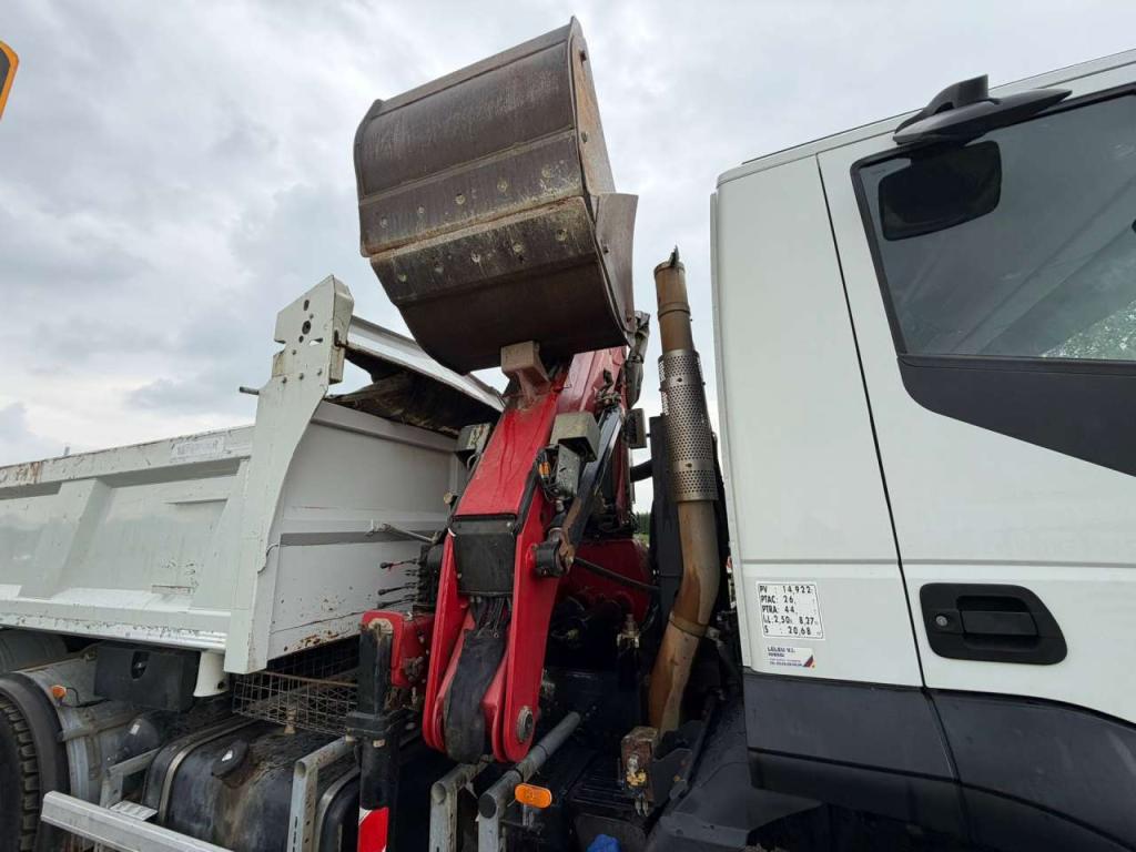 Iveco TRAKKER AD260T360 6x4 Photo 18