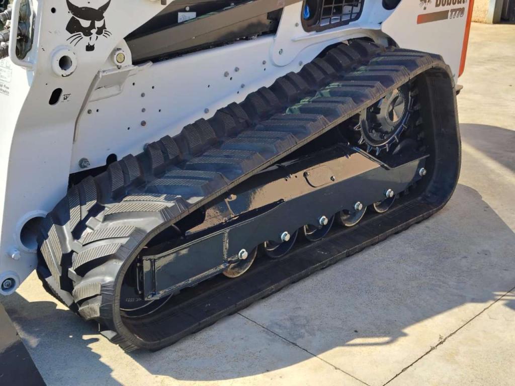 Bobcat T 770 Photo 12