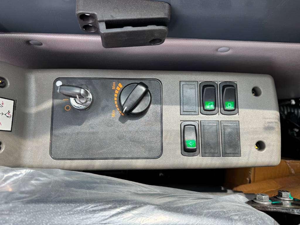 Hyundai R215L Smart X Plus *2026 Model*  - Hammer Lines Photo 11