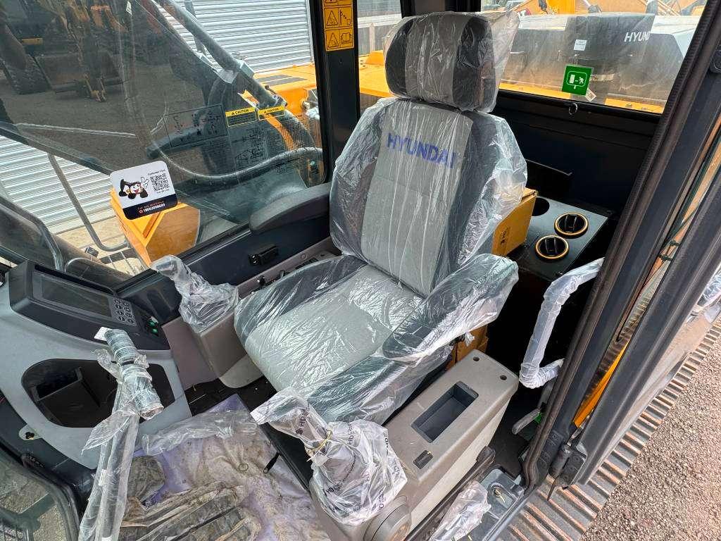 Hyundai R215L Smart X Plus *2026 Model*  - Hammer Lines Photo 8