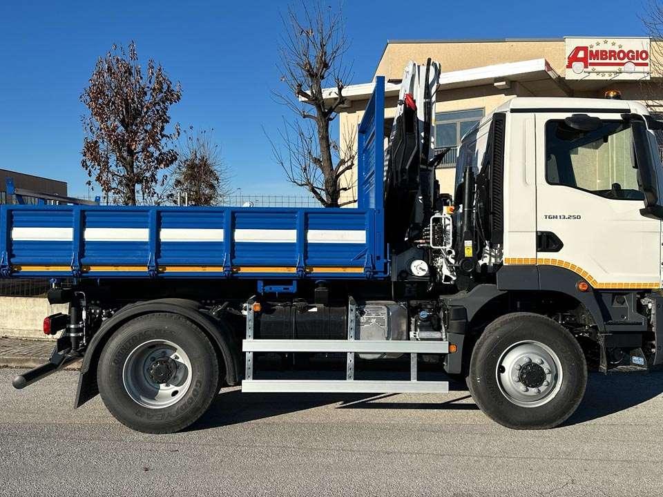 Man TGM 13.250 4x4 Photo 24