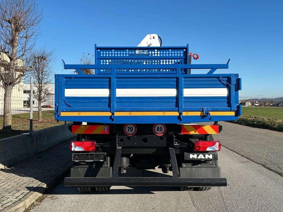 Man TGM 13.250 4x4 Photo 26