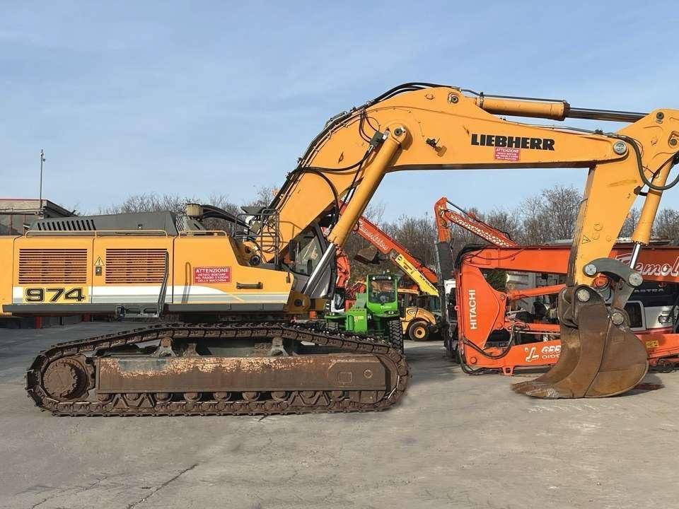 Liebherr R974C HDSL Photo 20