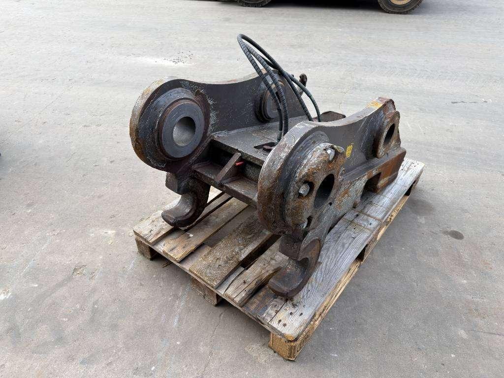 Volvo S3 - 330 / 336 / 340 Photo 5