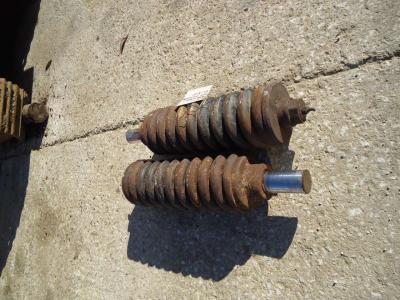 Ressort du tendeur de chenille pour Fiat Hitachi EX 215 en vente par OLM 90 Srl