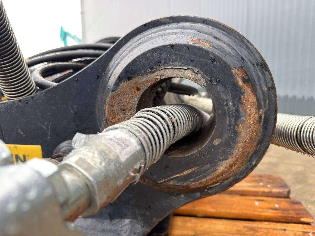 OilQuick OQ70/55 SH - 329D / 329E / 330F / 330 Photo 12
