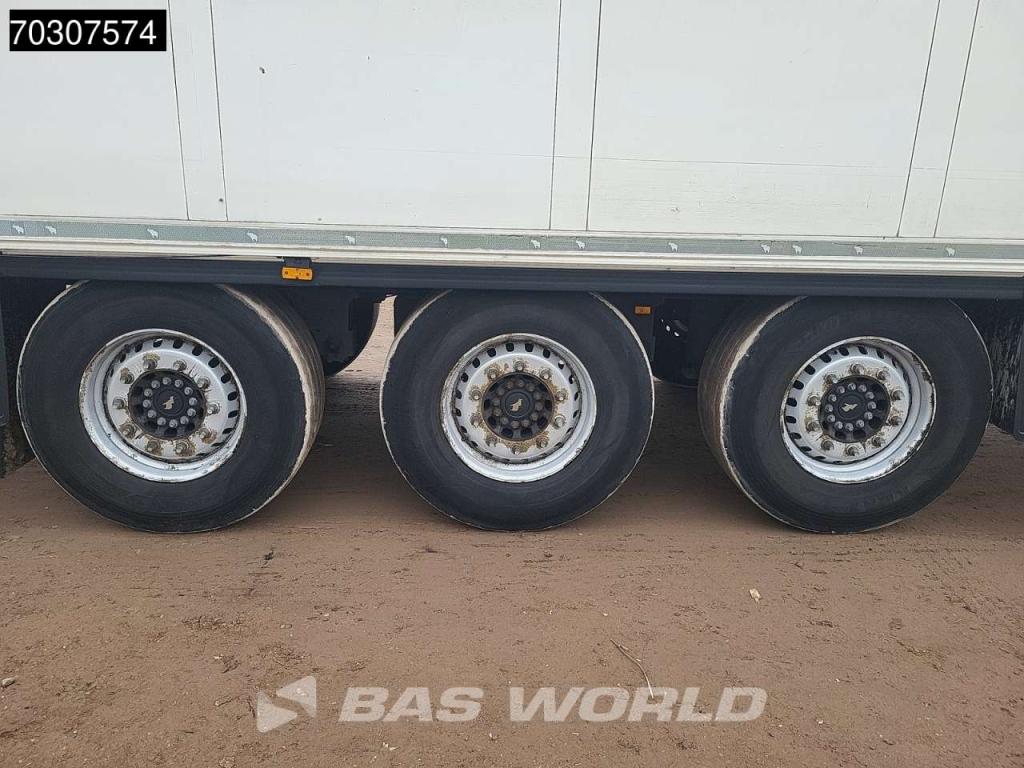 Schmitz SCB*S3B 3 axles FRC Blumenbreit Photo 15