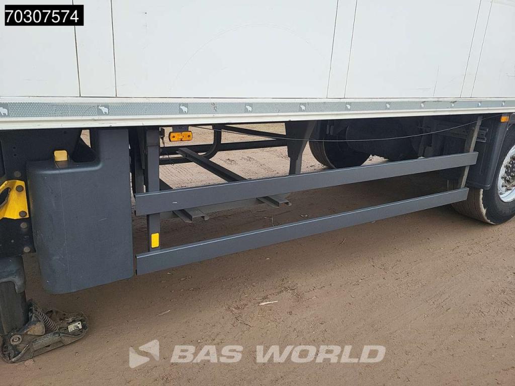 Schmitz SCB*S3B 3 axles FRC Blumenbreit Photo 30