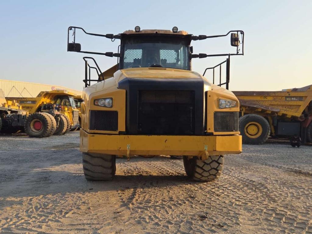 Caterpillar 740GC Photo 4