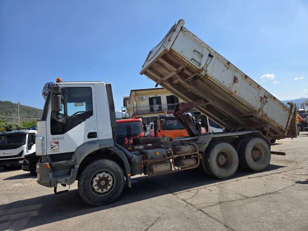 Iveco TRAKKER 350 (AD260T35) Photo 19