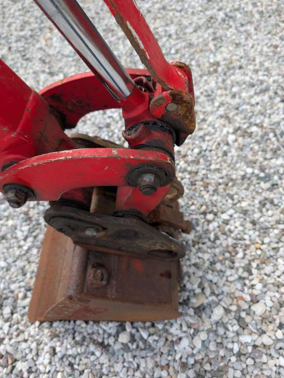 Yanmar SV 18 Photo 7
