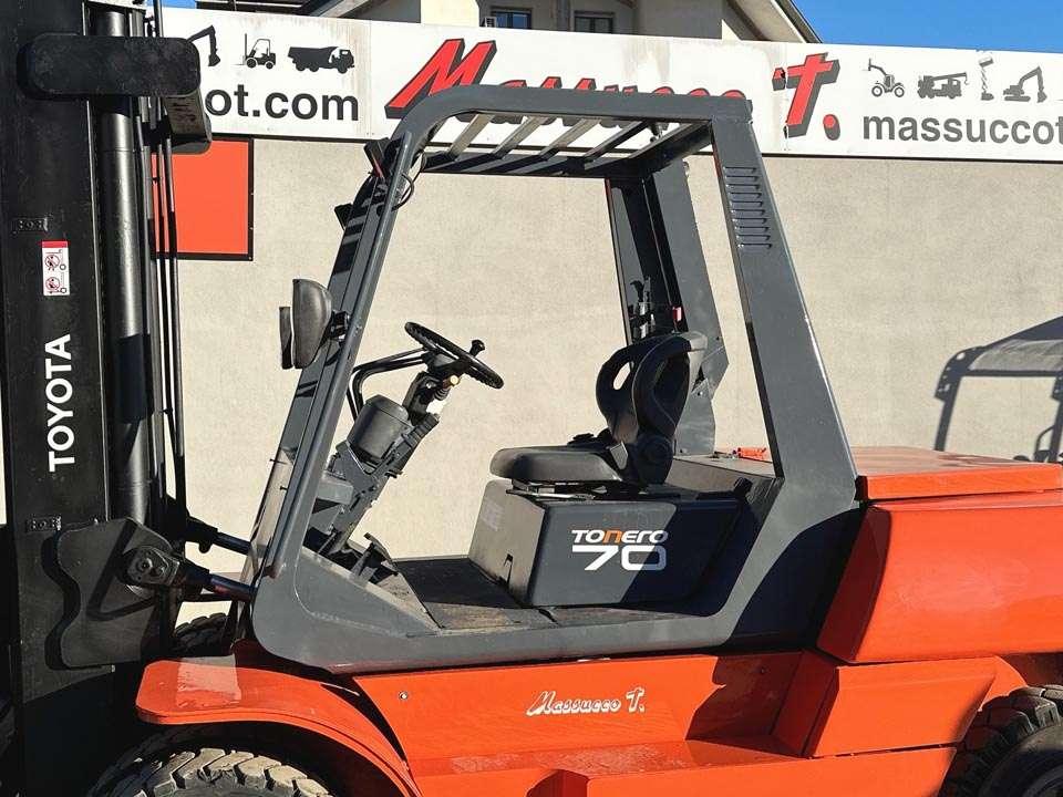 Toyota 5FD70 Photo 8