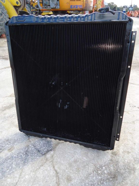 Radiateur eau pour Fiat Hitachi EX215 Photo 1