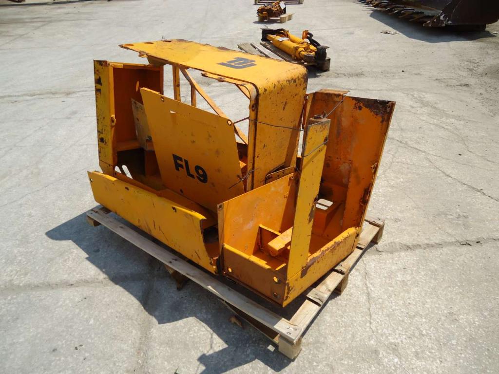 Capot et panneau de carrosserie pour Fiat Allis FL9 Photo 1