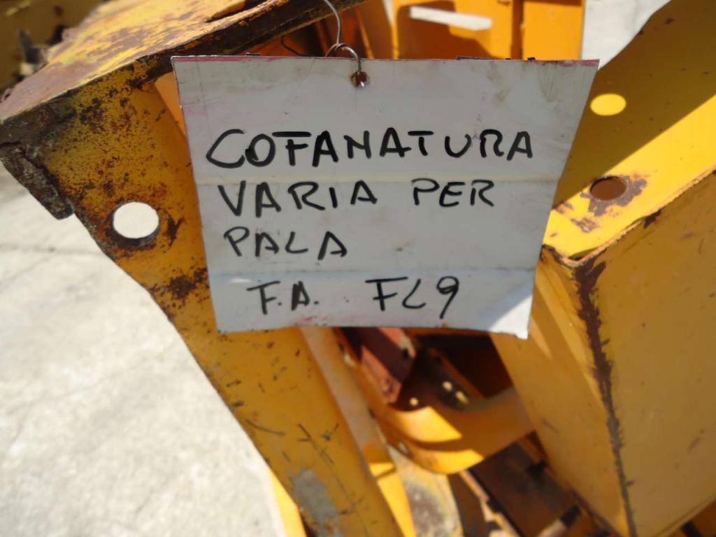 Capot et panneau de carrosserie pour Fiat Allis FL9 Photo 2