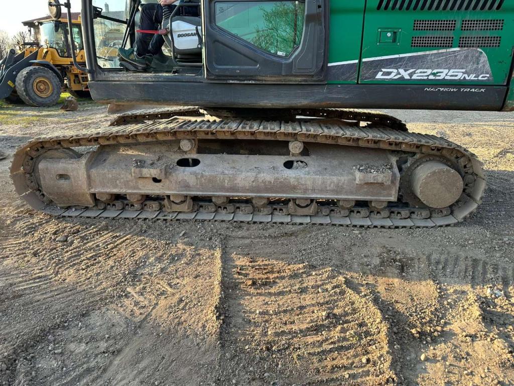 Doosan DX235NLC Photo 8