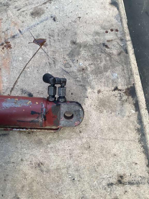 Piston pour Kalmar LMV 12-600 Photo 3