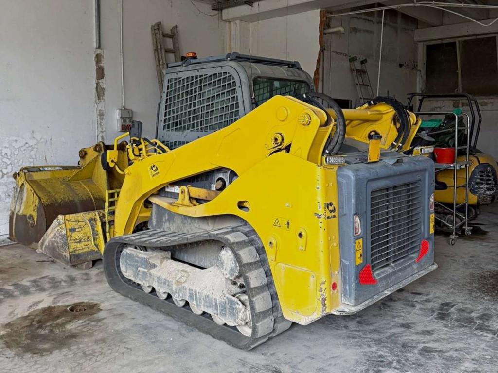Takeuchi TL12V2 Photo 2