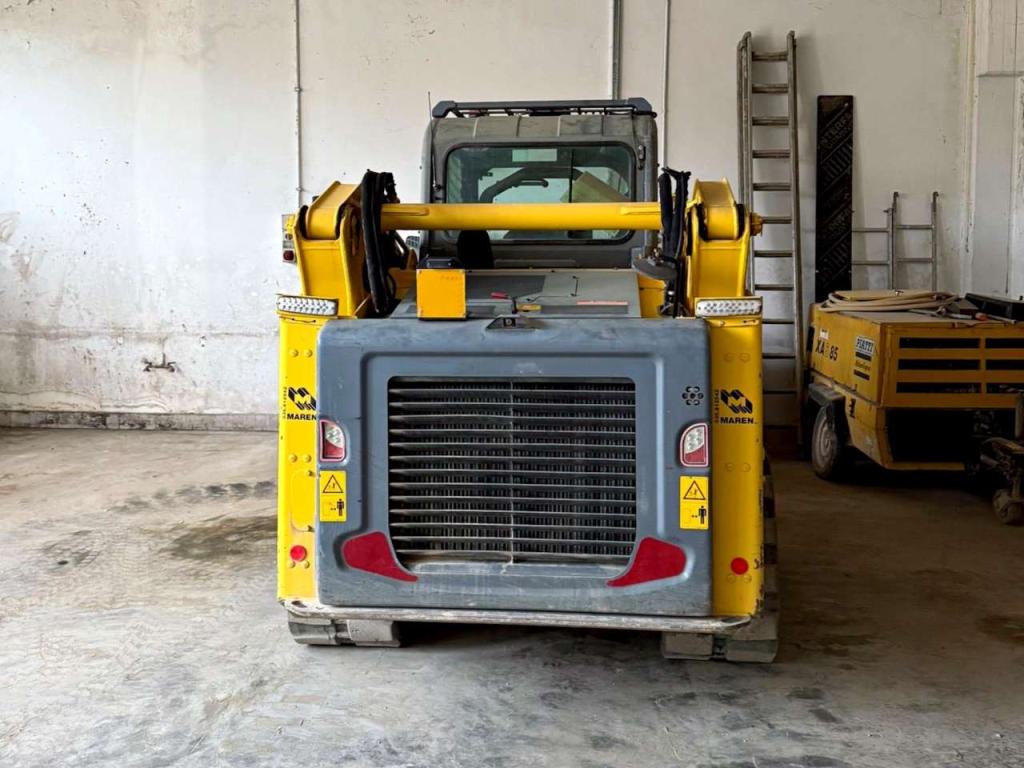 Takeuchi TL12V2 Photo 3