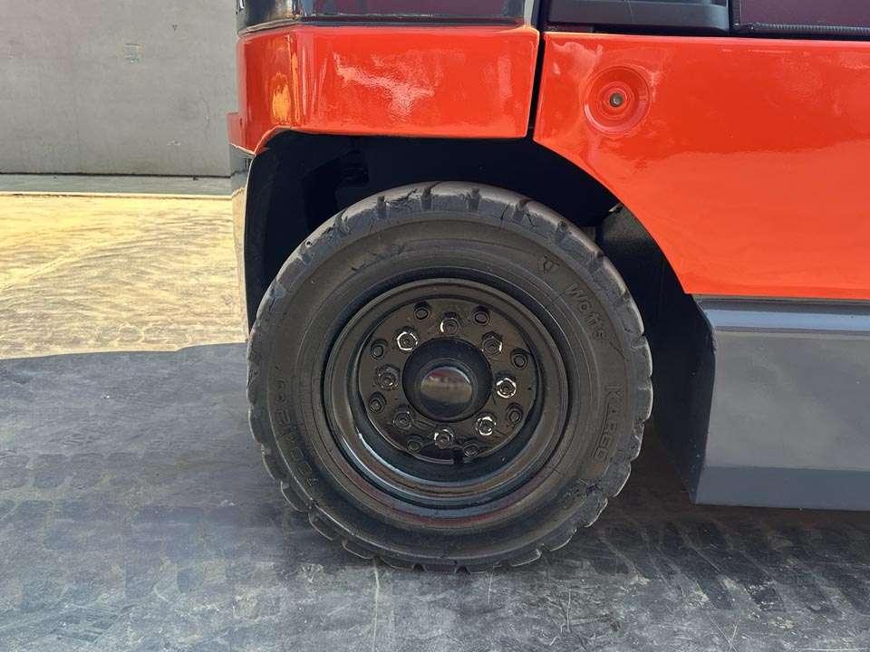 Toyota 7FBMF50 Photo 6