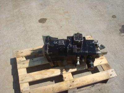 Moteur de translation pour Fiat Hitachi 150W3 en vente par OLM 90 Srl