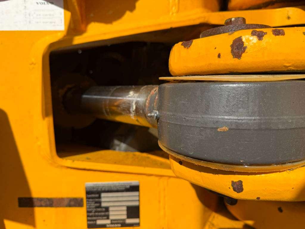 Volvo A40G (EXW - Abu Dhabi) Photo 21