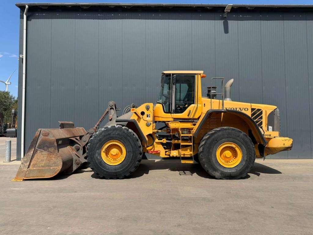 Volvo L180F Photo 5