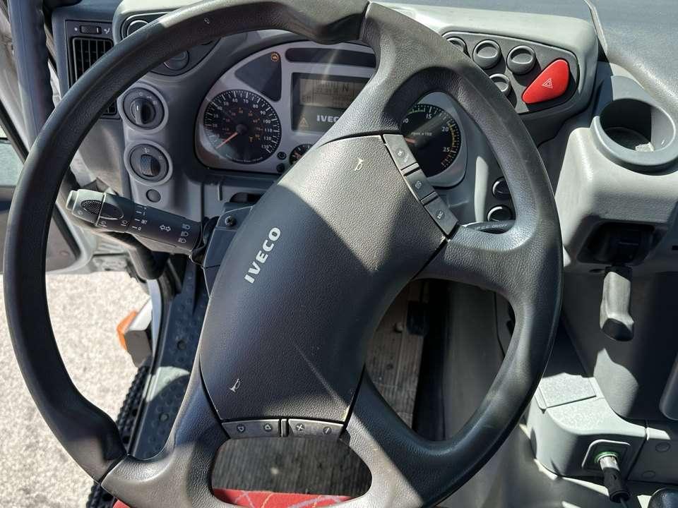 Iveco 410 Photo 17