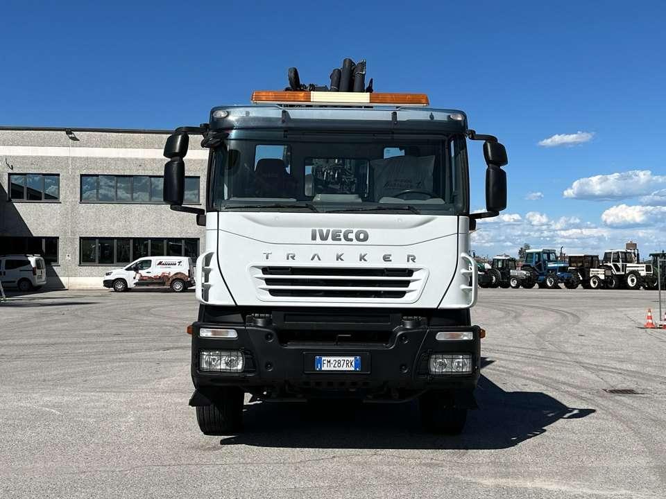 Iveco 410 Photo 19