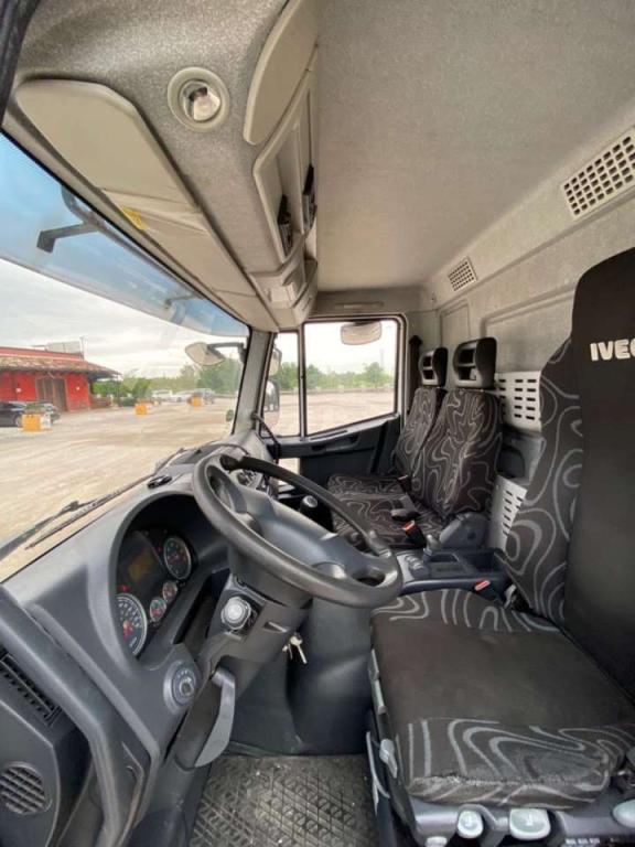 Iveco Camion ampliroll Photo 23