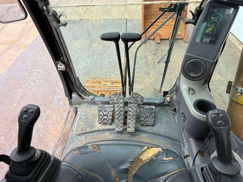 Caterpillar 345CL - Automatic Greasing / Top Condition! Photo 9