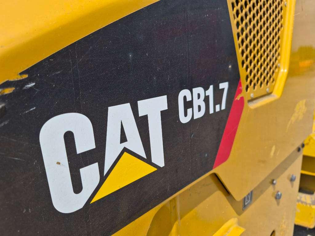 Caterpillar CB 1.7 Photo 18