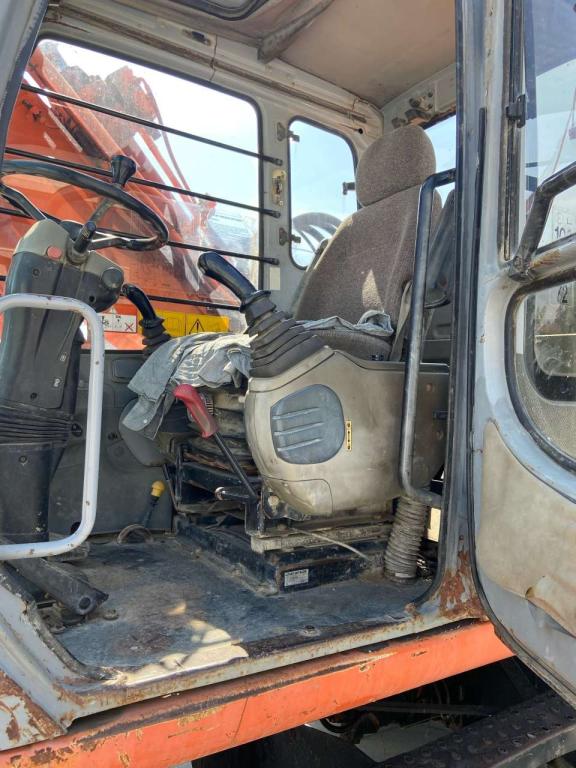 Fiat Hitachi EX135 W Photo 8
