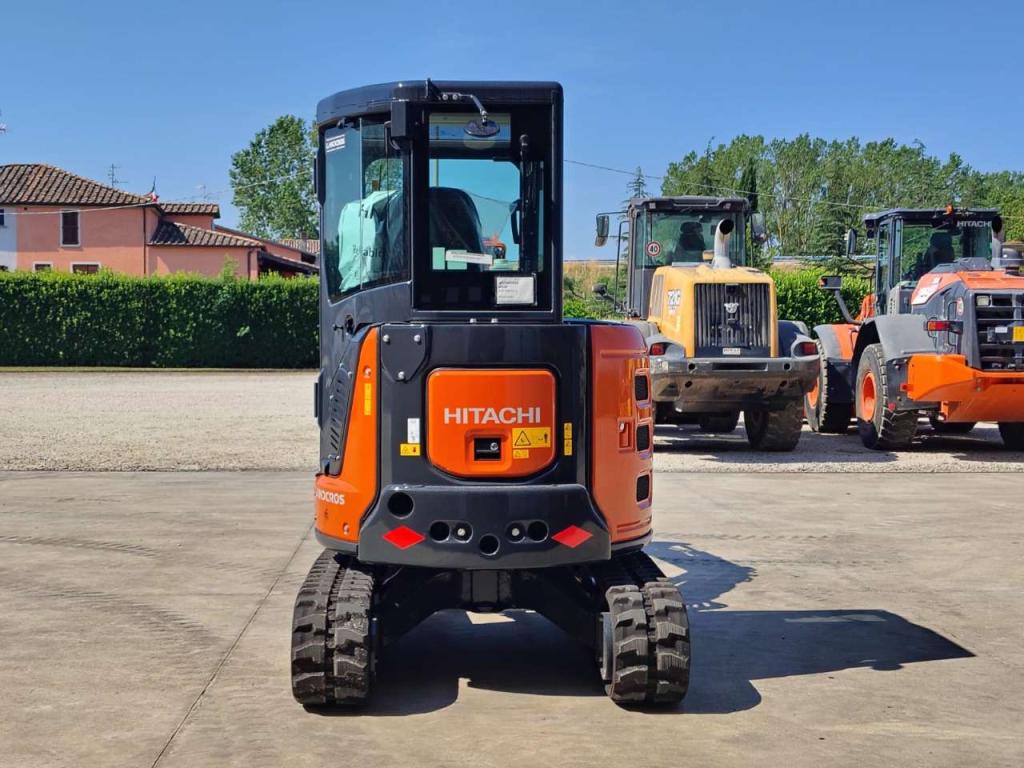 Hitachi ZX 33U-6 CLR Photo 4