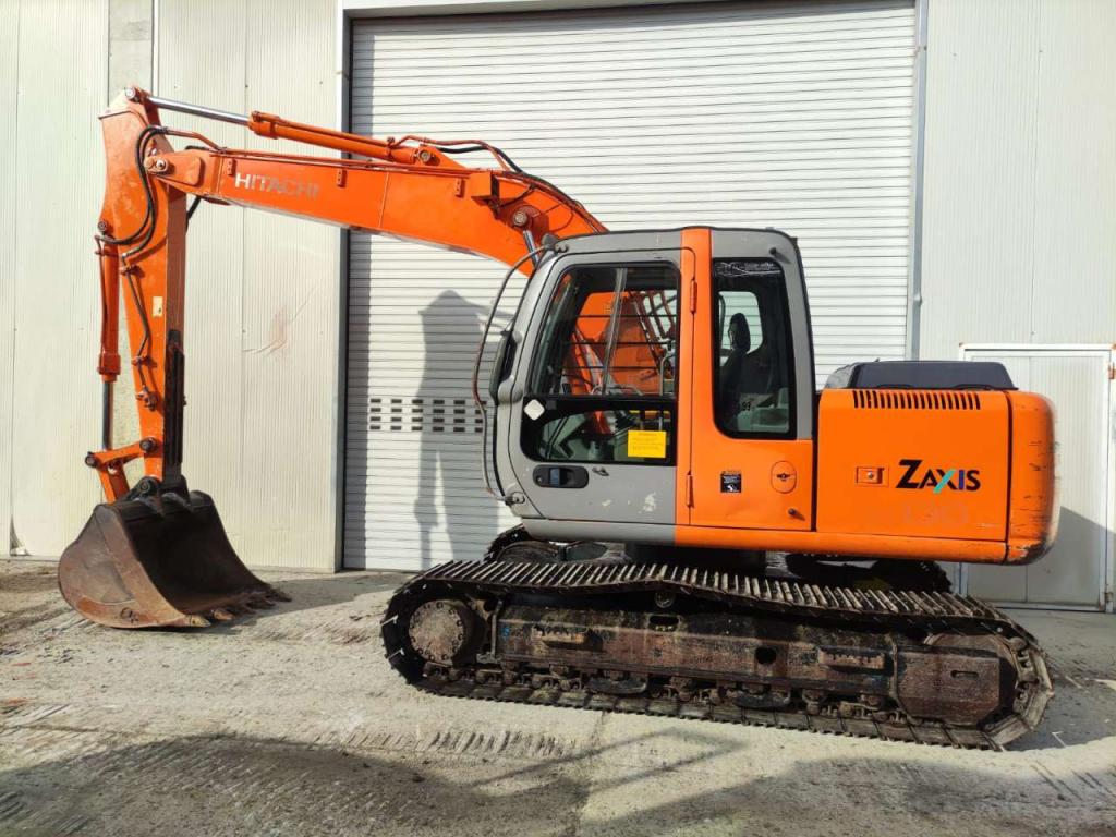 Hitachi ZX130 Photo 1