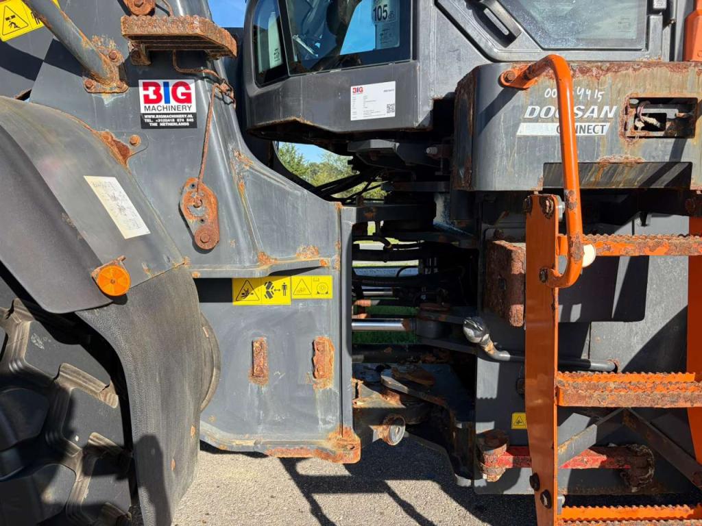 Doosan DL380-7 Photo 16