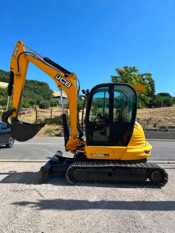 JCB 8065 RTS Photo 5