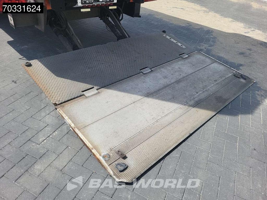 Schmitz SCB*S3B Tailgate Lift Axle 250x270cm Photo 10