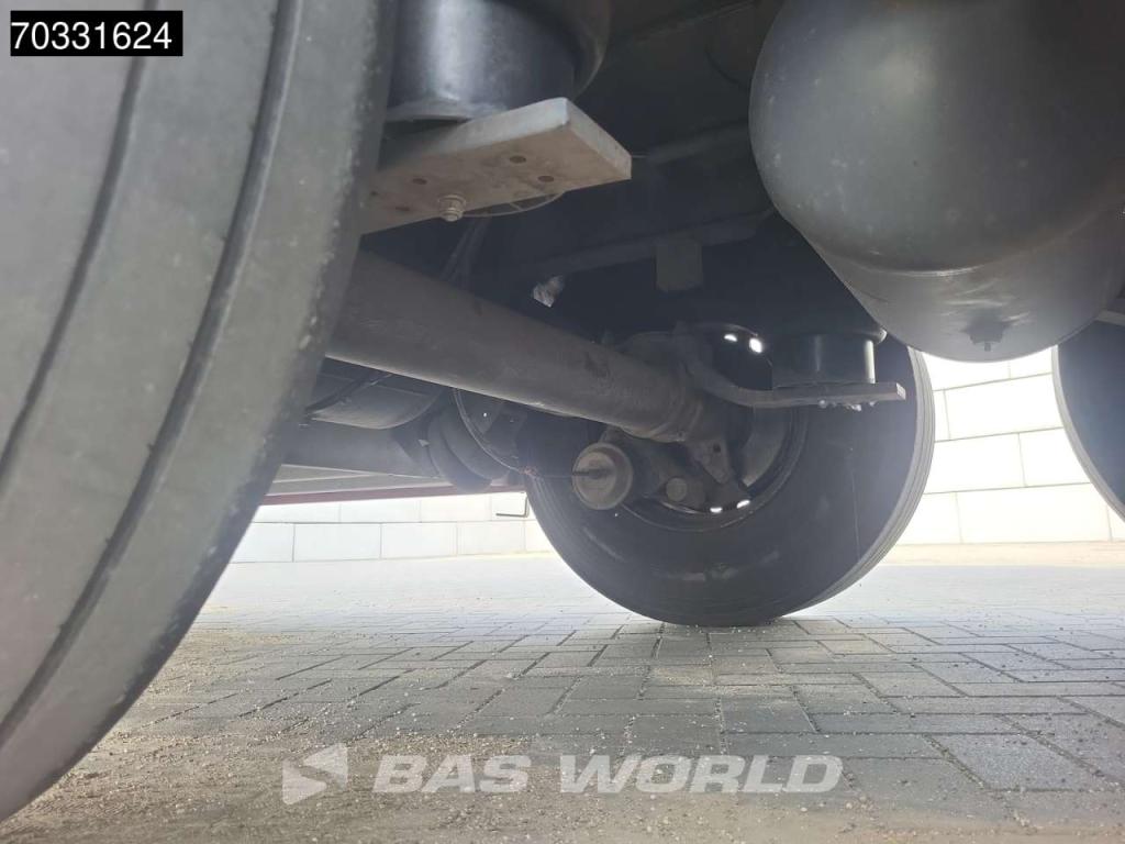 Schmitz SCB*S3B Tailgate Lift Axle 250x270cm Photo 30