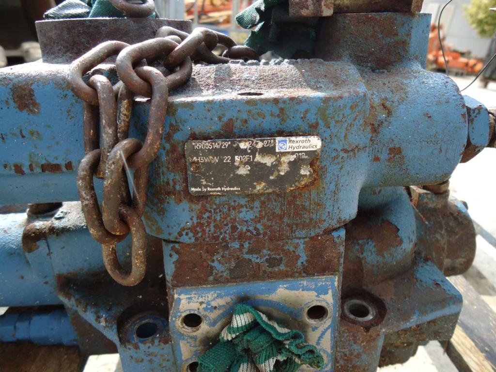 Distributeur hydraulique pour Hitachi LX170 Photo 3