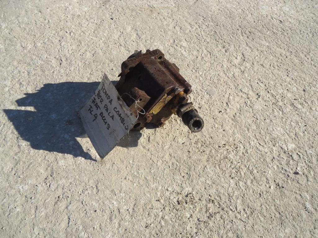 Pompe hydraulique de transmission pour Fiat Allis FL9 Photo 2