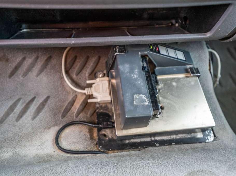 Renault MIDLUM 220 +ALU 9.500L+4 COMP Photo 14