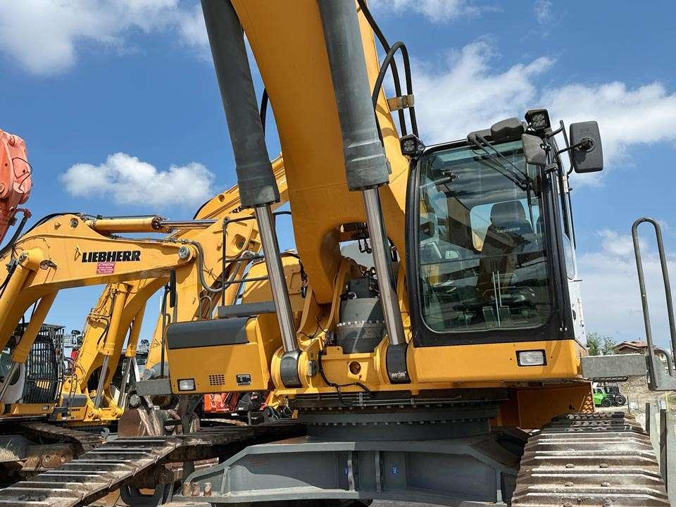 Liebherr R976 LC V Photo 6