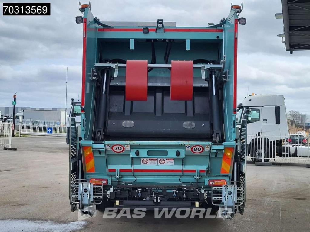 Volvo Electric 6X2 Electric 4x66KW Photo 11